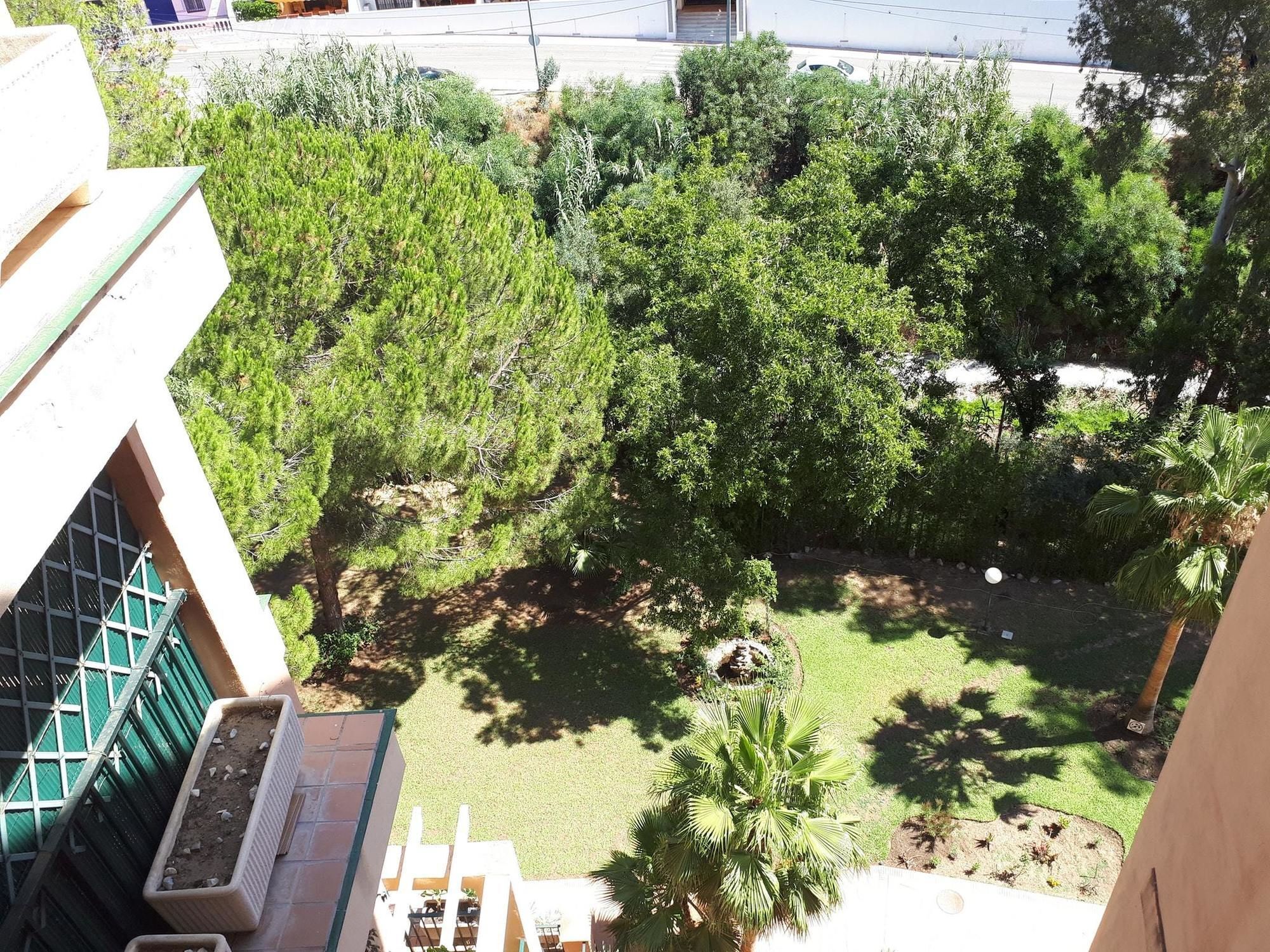Apartment With 2 Bedrooms In Fuengirola, With Pool Access And Furnishe Exterior foto